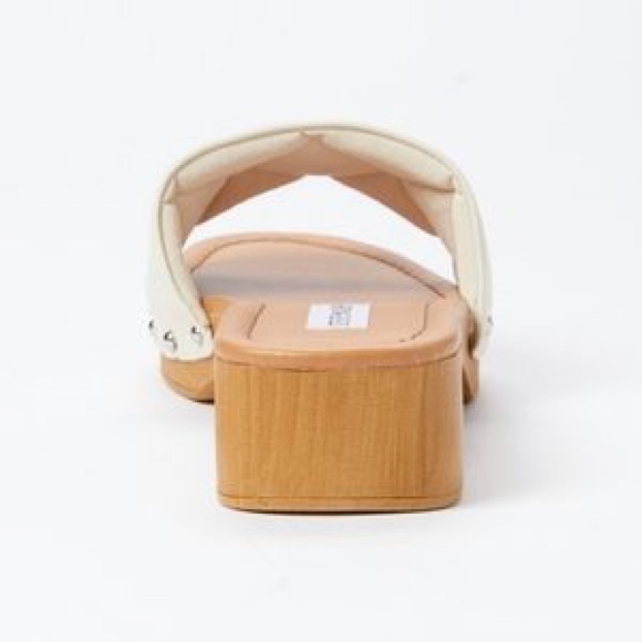NWT Steve Madden Olaf White Quilted wood sandal - Picture 3 of 5